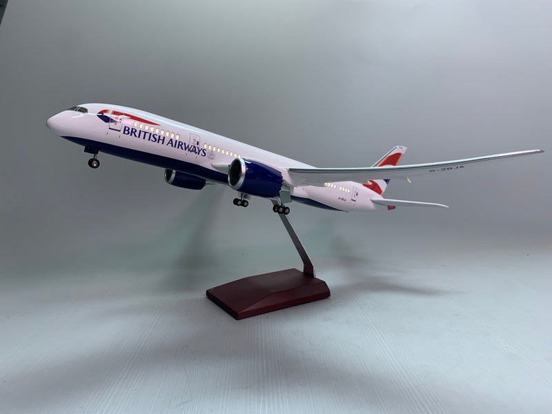 B787 Británico - Escala 1/130 - 43cm - Avión a escala