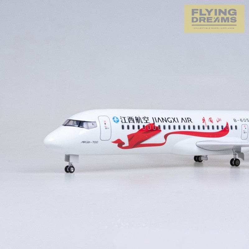 ARJ21 Jiangxi Airlines - Escala 1/70 - 47cm - 18,5cm