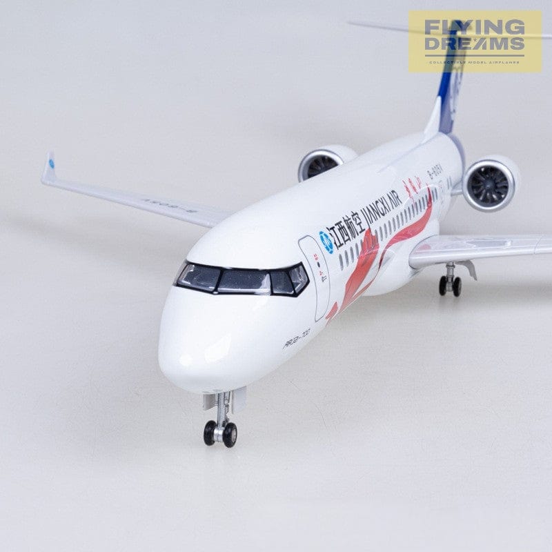 ARJ21 Jiangxi Airlines - Escala 1/70 - 47cm - 18,5cm