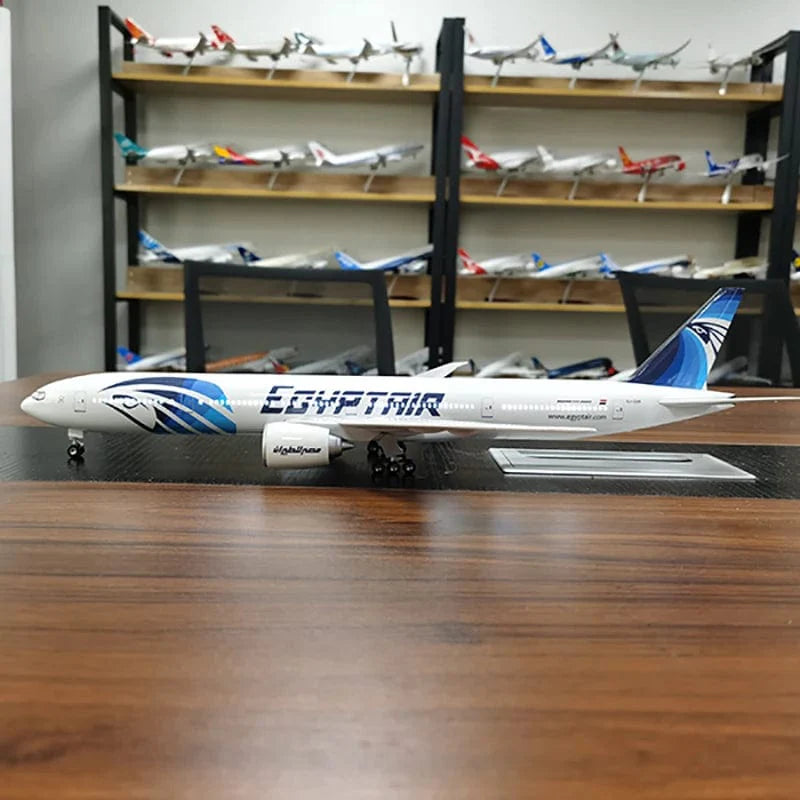 B777 Egipto - Escala 1/157 - 47cm - 18,5 in - Modelo de avión