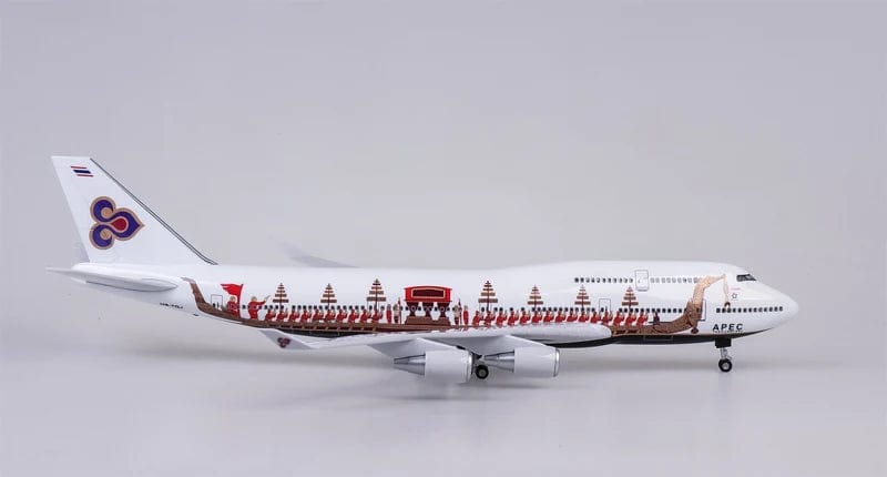 B747 Thai - Barco Dragón de Tailandia - Escala 1/160 - 47cm - 18.5 in