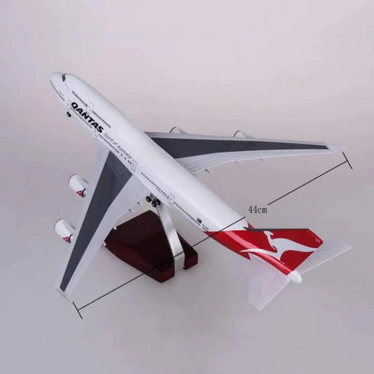 B747 Qantas - Escala 1/150 - 47cm - Avión a escala