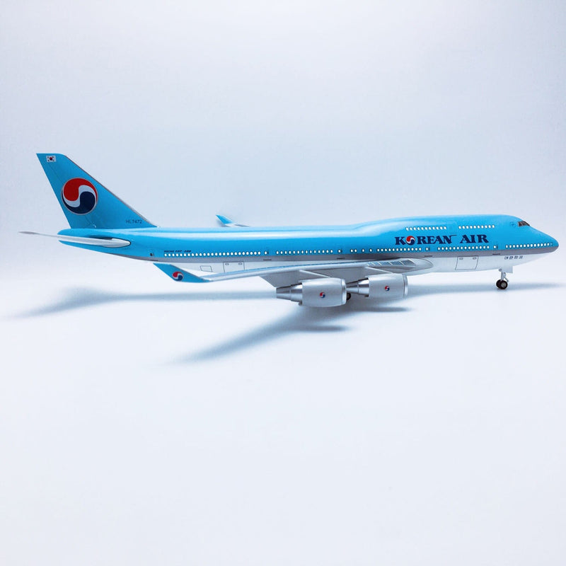 Korean B747 - 1/157 Scale - 47cm - Scale Aircraft