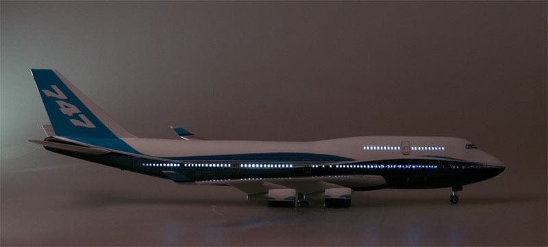 Prototipo B747-400 - Escala 1/150 - 47cm - 18,5 in - Modelo de avión