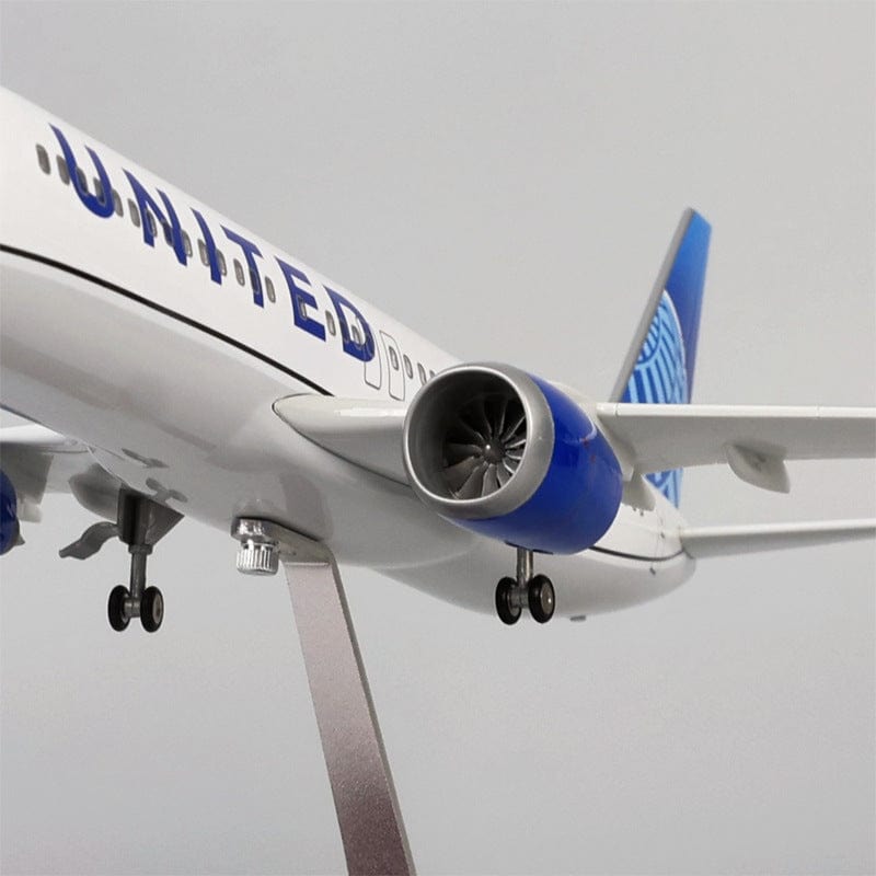 B737 Max United Airlines - Escala 1/80 - 47cm - 18,5 in - Modelo de avión