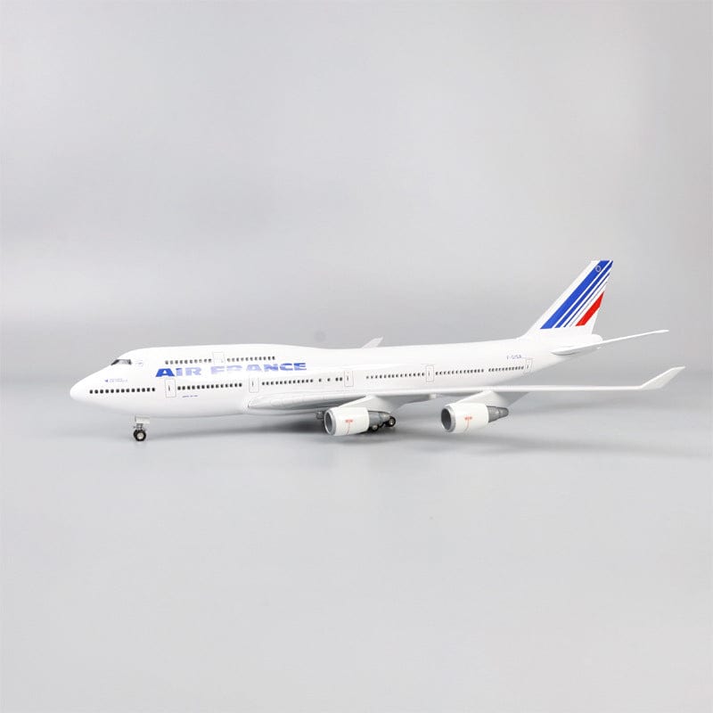 B747 Air France - Escala 1/157 - 47cm - 18,5 in - Modelo de avión