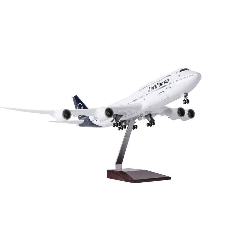 B747 Lufthansa - Escala 1/157 - 47cm - Avión a escala