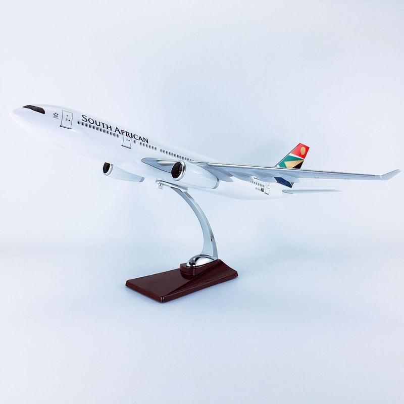 A330-200 South Africa Airlines - 1/135 Scale - 47cm - 18.5 inches