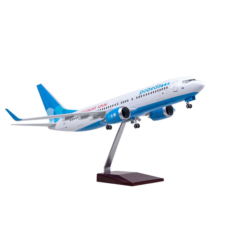 B737-700 Pobeda - 1/80 Scale - 47cm - 18.5 inches