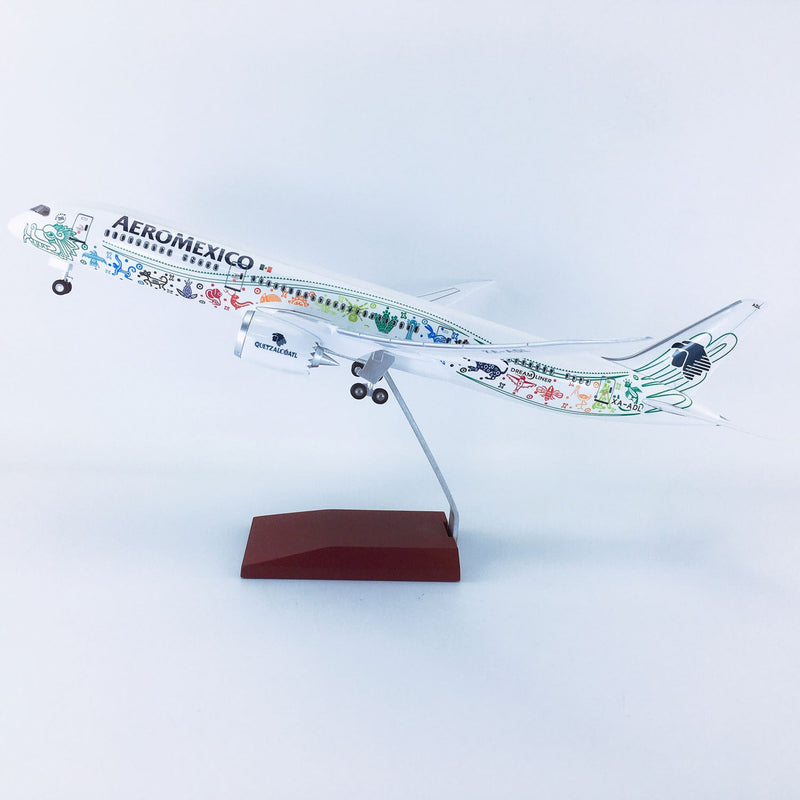 B787-9 Aeroméxico Quetzalcoatl - Escala 1/130 - 43cm - Avión a escala