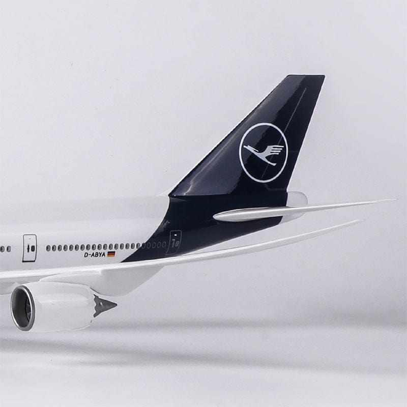 B747 Lufthansa - Scale 1/157 - 47cm - Scale airplane