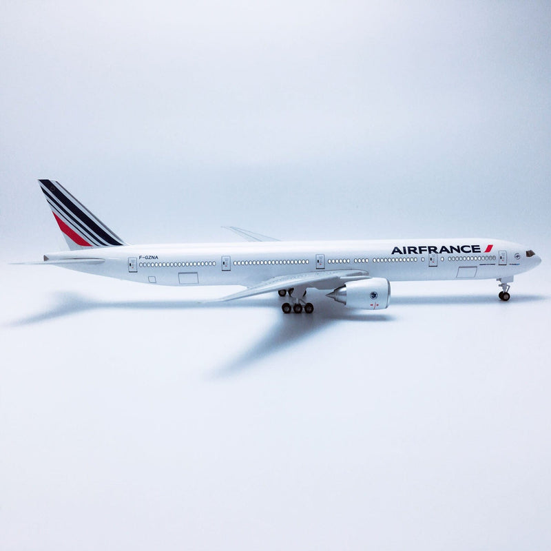 B777 Air France - Escala 1/157 - 47CM - Avión a escala