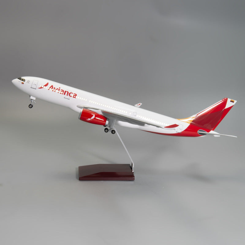 A330 Avianca - escala 1/135 - 47cm - 18,5 in - Modelo de avión