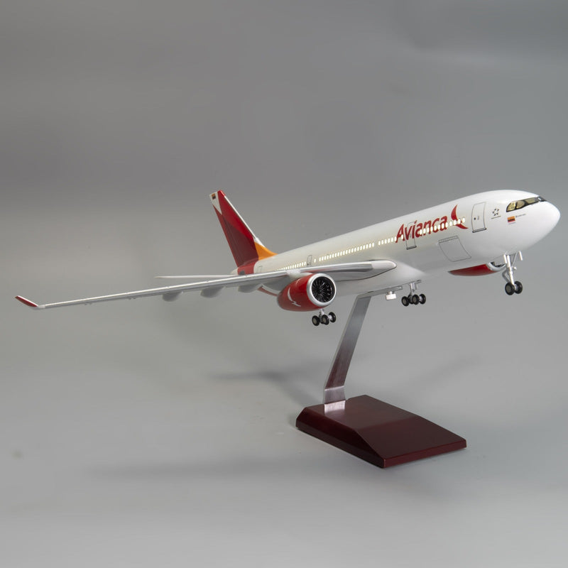 A330 Avianca - escala 1/135 - 47cm - 18,5 in - Modelo de avión