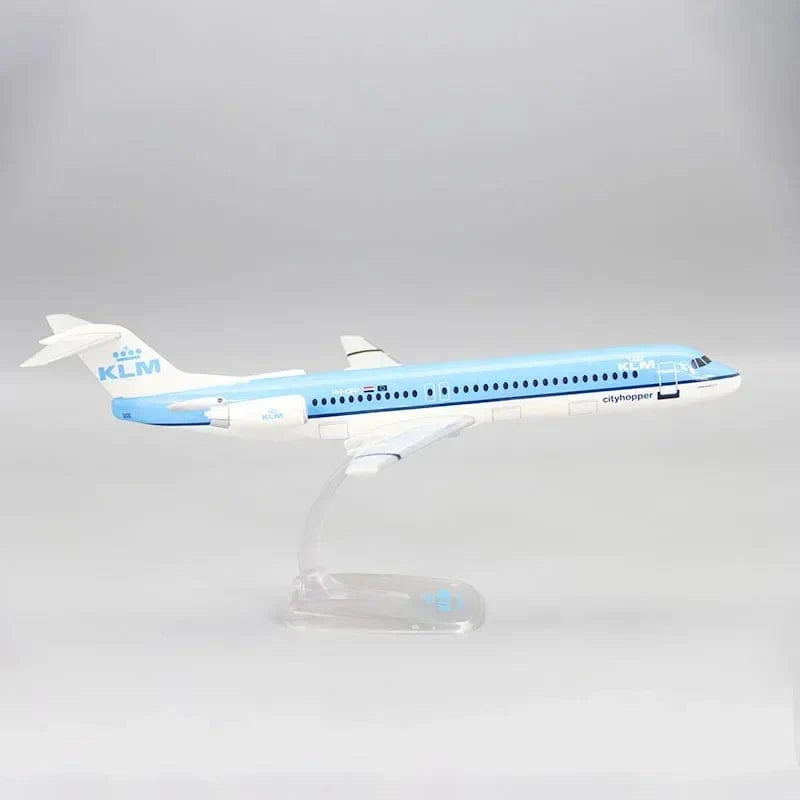 KLM Fokker F100 - Scale 1:100