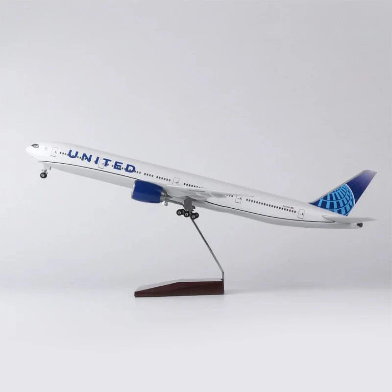 B777 United - Escala 1/157 - 47cm - Avión a escala