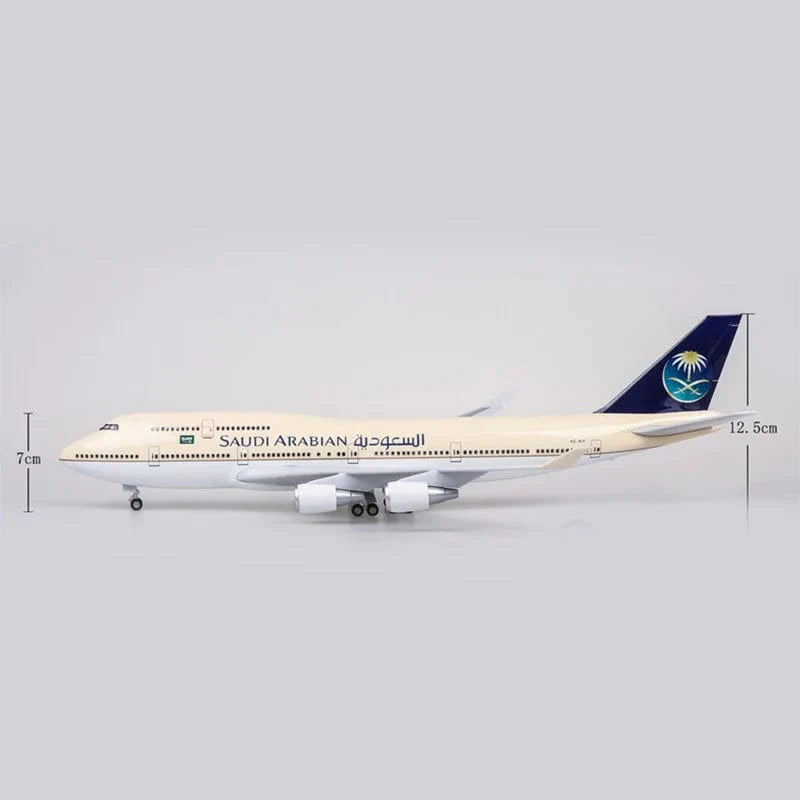 B747 Saudi Arabian Airlines - Escala 1/150 - 47cm - 18,5 in - Modelo de avión