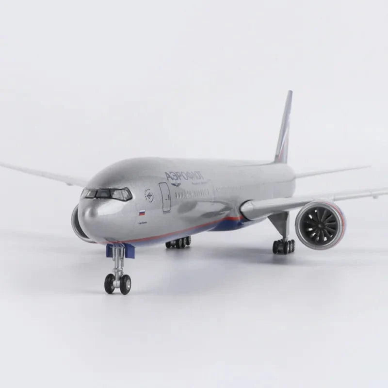 B777 Aeroflot - Scale 1/157 - 47CM - 18.5 in