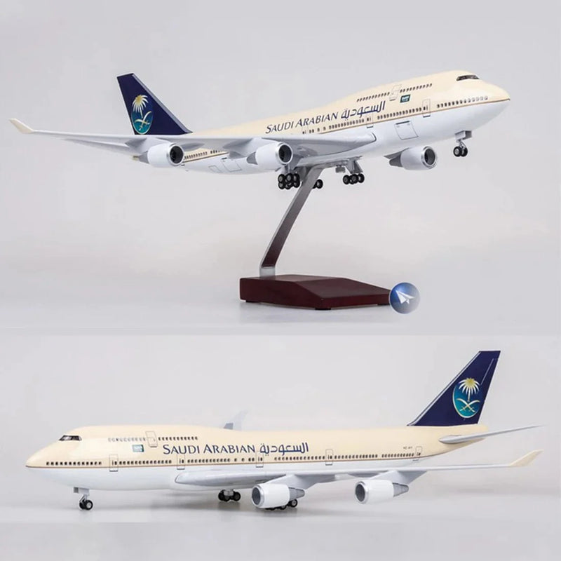 B747 Saudi Arabian Airlines - 1/150 Scale - 47cm - 18.5 in - Aircraft Model