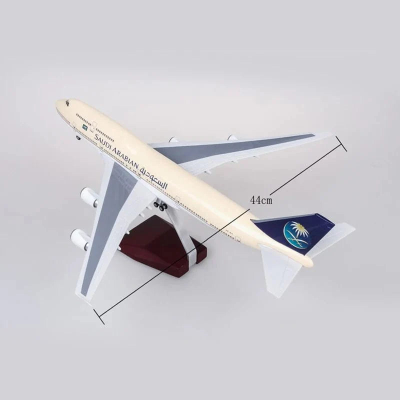 B747 Saudi Arabian Airlines - 1/150 Scale - 47cm - 18.5 in - Aircraft Model