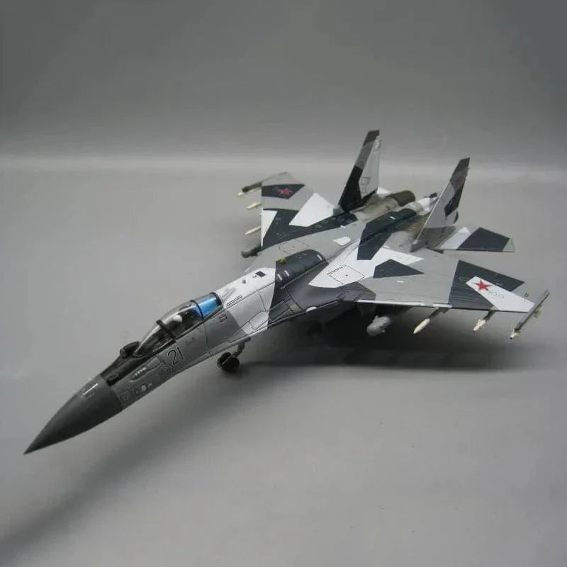 SU-35 Russia - 1:100 Scale - 8.6in