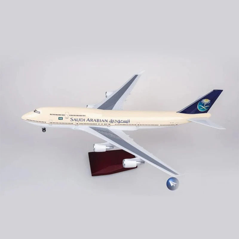 B747 Saudi Arabian Airlines - 1/150 Scale - 47cm - 18.5 in - Aircraft Model