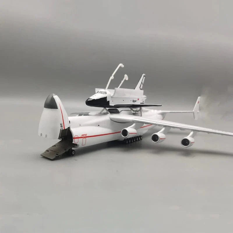 Antonov AN-225 AN225 Mriya - Transbordador espacial Buran - 42 cm - Avión a escala