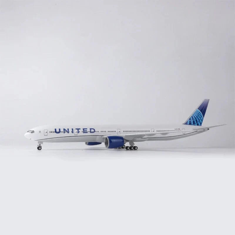 B777 United - Escala 1/157 - 47cm - Avión a escala