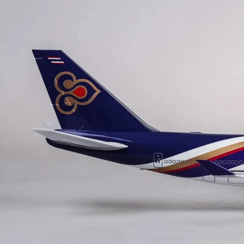 B747 Thai Airways - Scale 1/150 - 47cm - 18.5 in