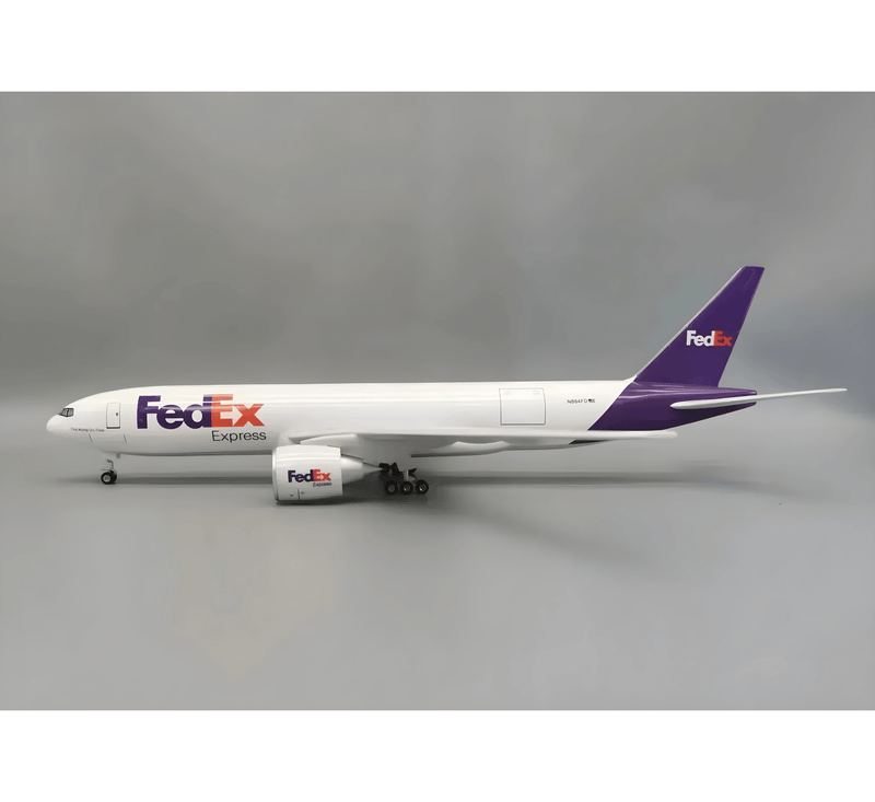 FedEx Cargo B777 Scale 1/157 - 47CM - 18.5in