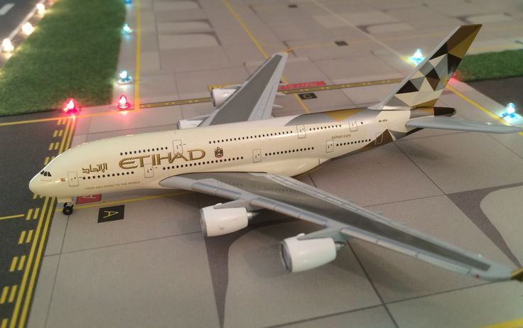 A380 Etihad - Escala 1/160 - 47CM - Avión a escala - Envío Gratis (Últimas Unidades)