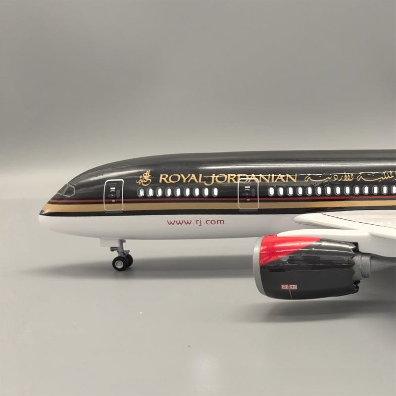 B787 Royal Jordanian - 1/130 Scale - 43cm - 16.9 inches